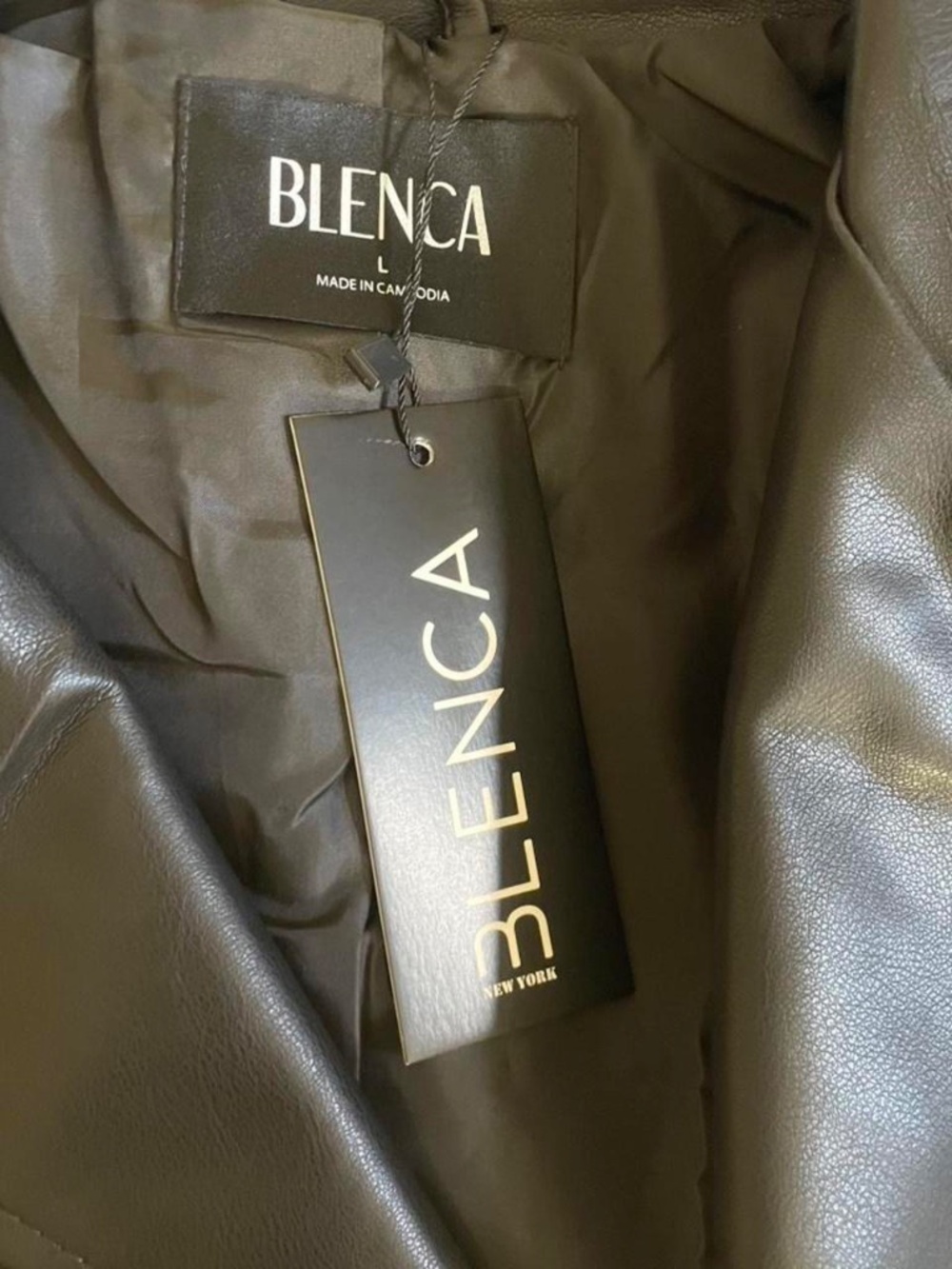 Leather jacket - Picture 3 of 3